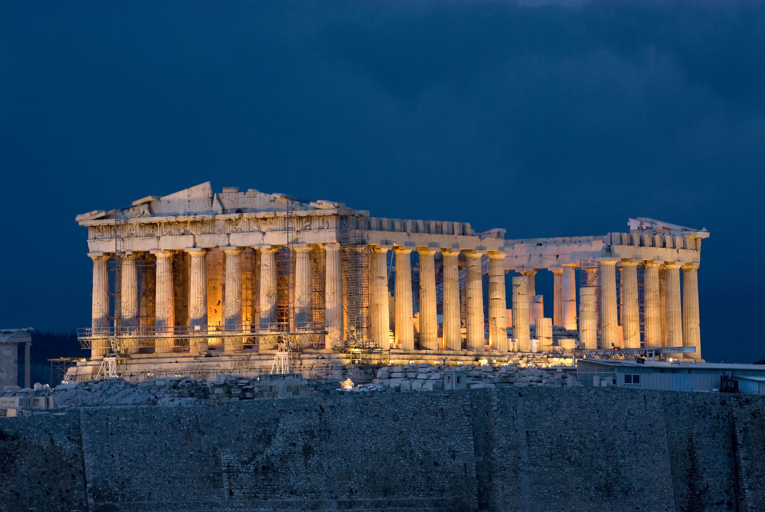 Learning Greek in London – evening courses or a private tutor?